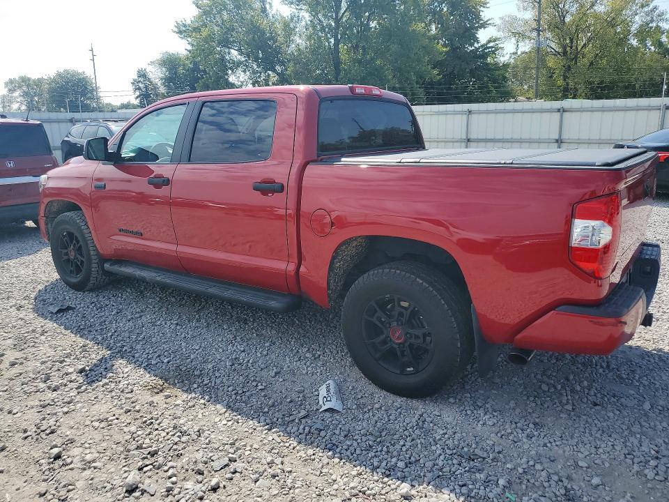 67030086 :رقم المزاد ، 5TFDY5F12JX770457 vin ، 2018 Toyota Tundra مزاد بيع