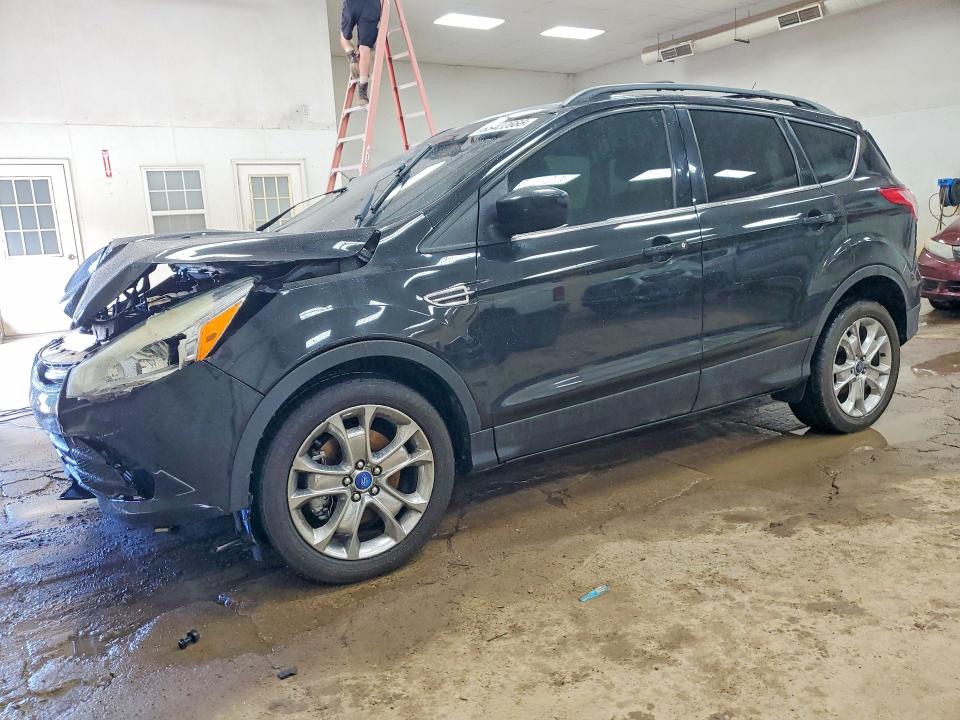 2014 Ford Escape მანქანა იყიდება აუქციონზე, vin: 1FMCU0G98EUA43793, აუქციონის ნომერი: 65402666