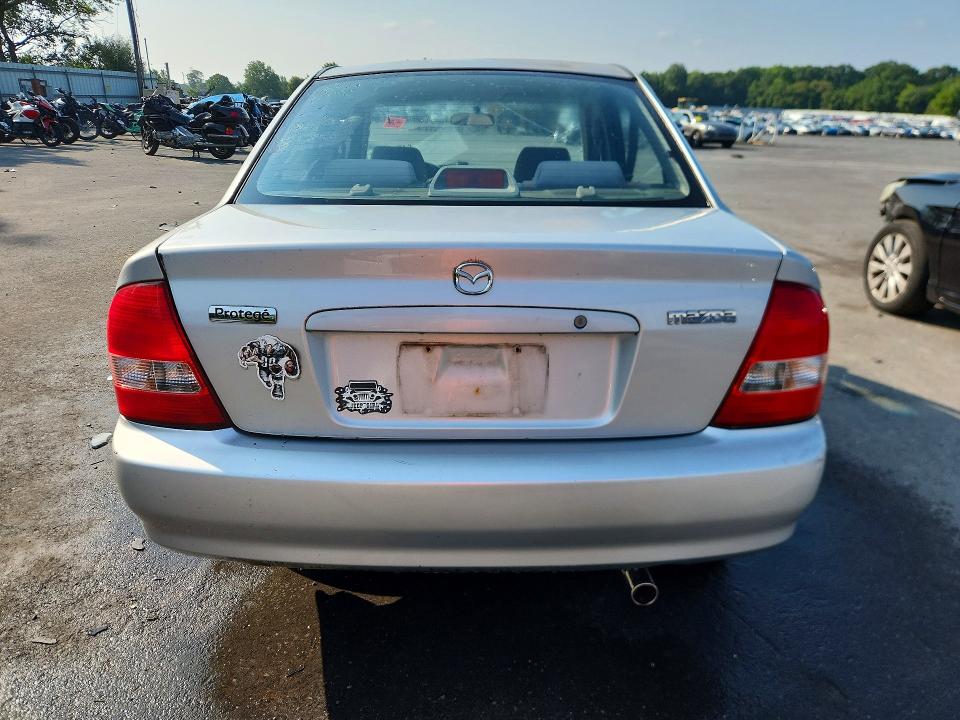 2000 Mazda Protege მანქანა იყიდება აუქციონზე, vin: JM1BJ223XY0280045, აუქციონის ნომერი: 64719426