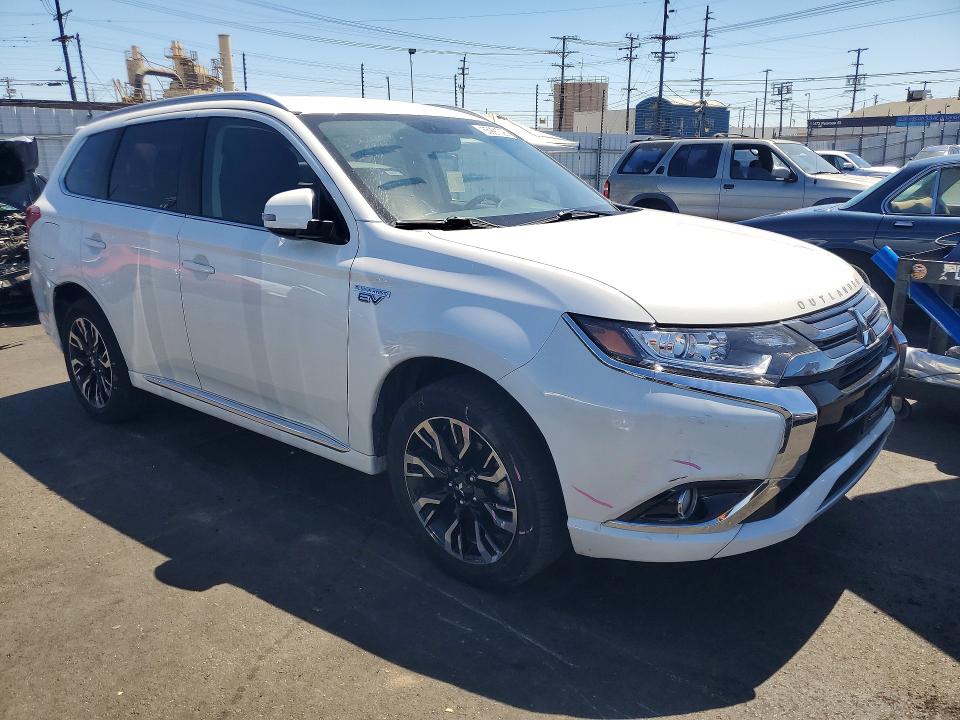 Продажа на аукционе авто 2018 Mitsubishi Outlander, vin: JA4J24A53JZ027992, номер лота: 65991326