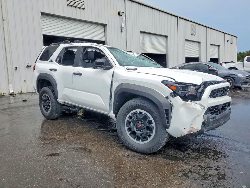 Продажа на аукционе авто 2025 Toyota 4runner, vin: JTEVB5BR5S5009318, номер лота: 66614326