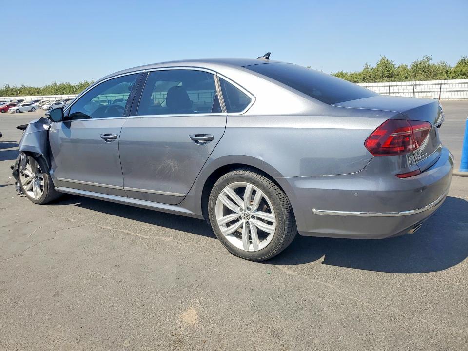Aukcja sprzedaży 2018 Volkswagen Passat, vin: 1VWCA7A31JC040841, numer aukcji: 64458336