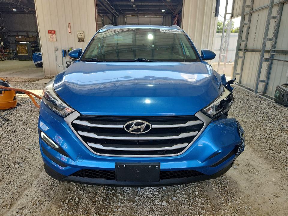 63482386 :رقم المزاد ، KM8J33A48JU724183 vin ، 2018 Hyundai Tucson مزاد بيع