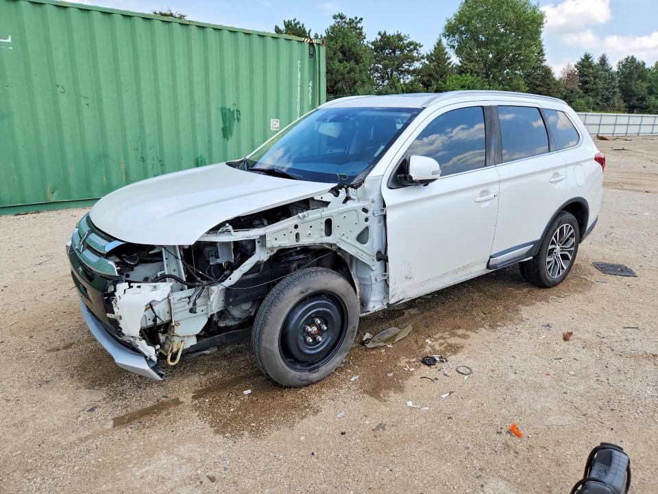 Продажа на аукционе авто 2018 Mitsubishi Outlander, vin: JA4AZ3A33JZ013420, номер лота: 65732796