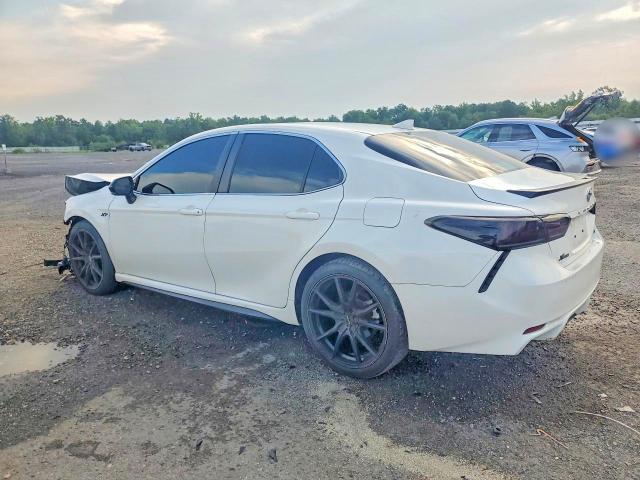 Продажа на аукционе авто 2023 Toyota Camry, vin: 4T1G11AK3PU115921, номер лота: 64604906