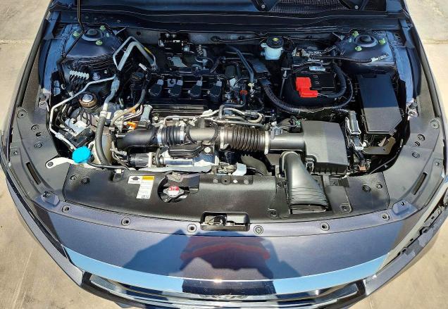 64205756 :رقم المزاد ، 1HGCV1F10NA030865 vin ، 2022 Honda Accord مزاد بيع