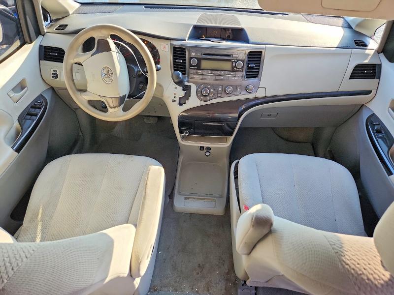 65861506 :رقم المزاد ، 5TDKA3DC0CS013991 vin ، 2012 Toyota Sienna مزاد بيع