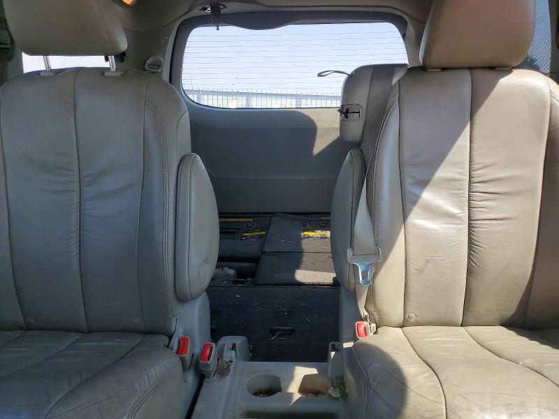 Aukcja sprzedaży 2011 Toyota Sienna, vin: 5TDYK3DC1BS093596, numer aukcji: 64669296
