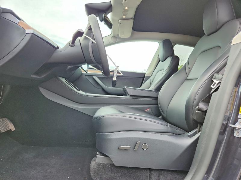 66729186 :رقم المزاد ، 7SAYGDED0RF208172 vin ، 2024 Tesla Model Y مزاد بيع