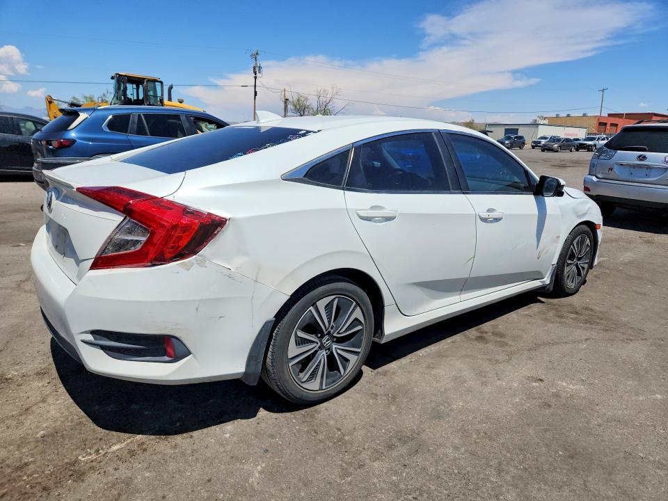 66118116 :رقم المزاد ، JHMFC1F39JX001695 vin ، 2018 Honda Civic مزاد بيع