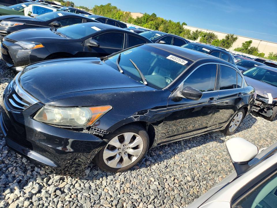 2008 Honda Accord მანქანა იყიდება აუქციონზე, vin: 1HGCP26878A107779, აუქციონის ნომერი: 64322576