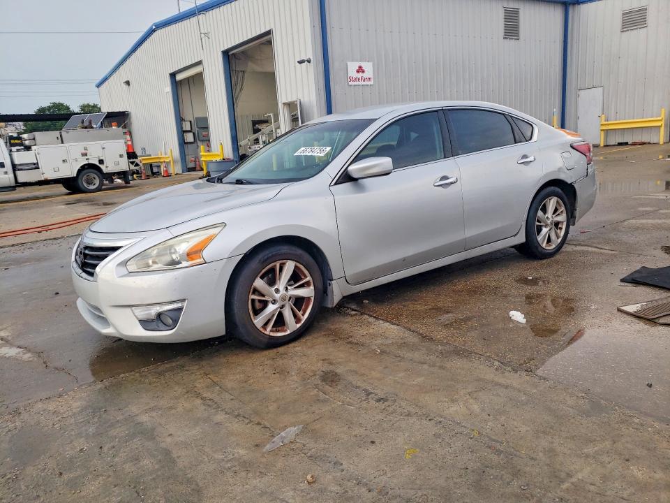 Продаж на аукціоні авто 2015 Nissan Altima, vin: 1N4AL3AP4FC266059, номер лоту: 66784756