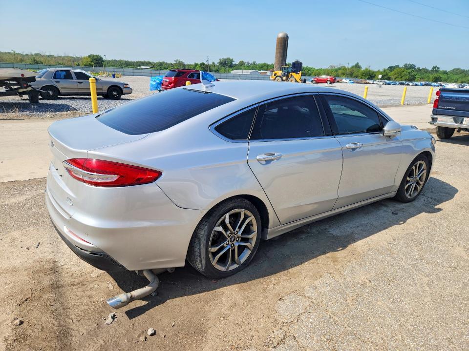 2019 Ford Fusion მანქანა იყიდება აუქციონზე, vin: 3FA6P0CD1KR138496, აუქციონის ნომერი: 65407096