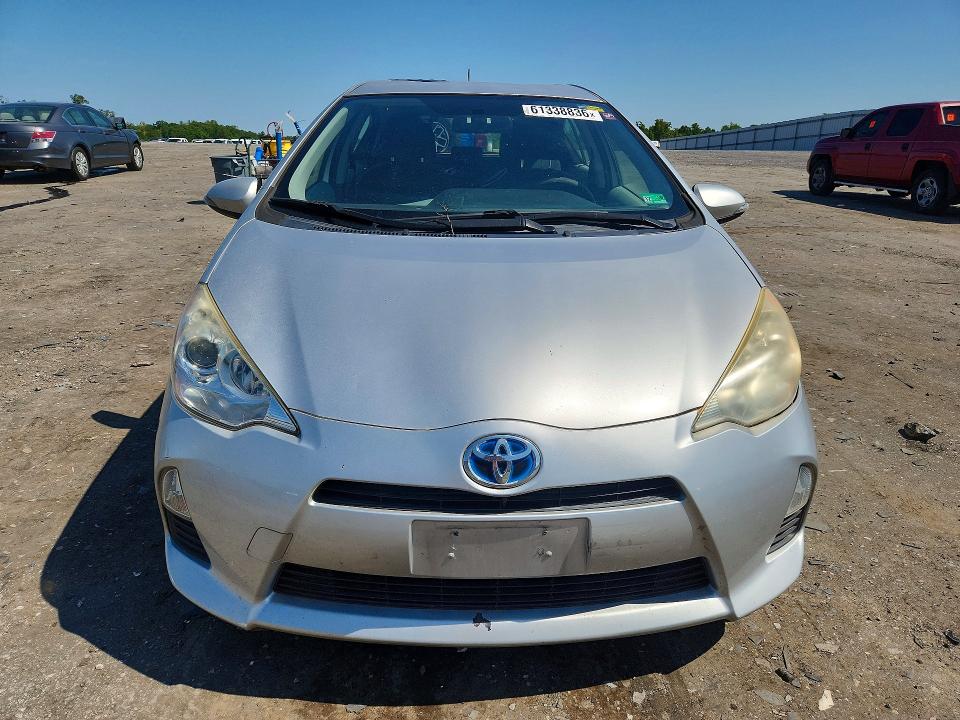 Продаж на аукціоні авто 2012 Toyota Prius C, vin: JTDKDTB39C1527426, номер лоту: 61338836