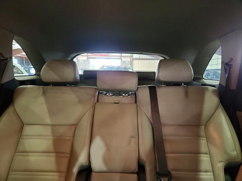 Продаж на аукціоні авто 2018 Kia Sorento, vin: 5XYPHDA56JG362578, номер лоту: 64744936