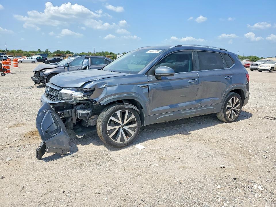 Продаж на аукціоні авто 2022 Volkswagen Taos, vin: 3VVRX7B27NM060633, номер лоту: 66062906