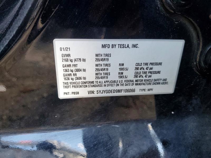 62137106 :رقم المزاد ، 5YJYGDED9MF106066 vin ، 2021 Tesla Model Y مزاد بيع