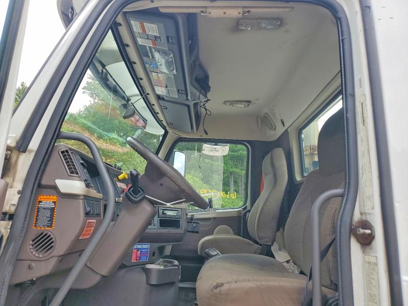 Продаж на аукціоні авто 2014 Volvo Vn, vin: 4V4M19EG4EN182521, номер лоту: 67251506