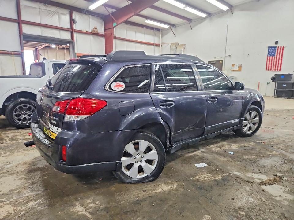66802106 :رقم المزاد ، 4S4BRBGCXB3346547 vin ، 2011 Subaru Outback مزاد بيع