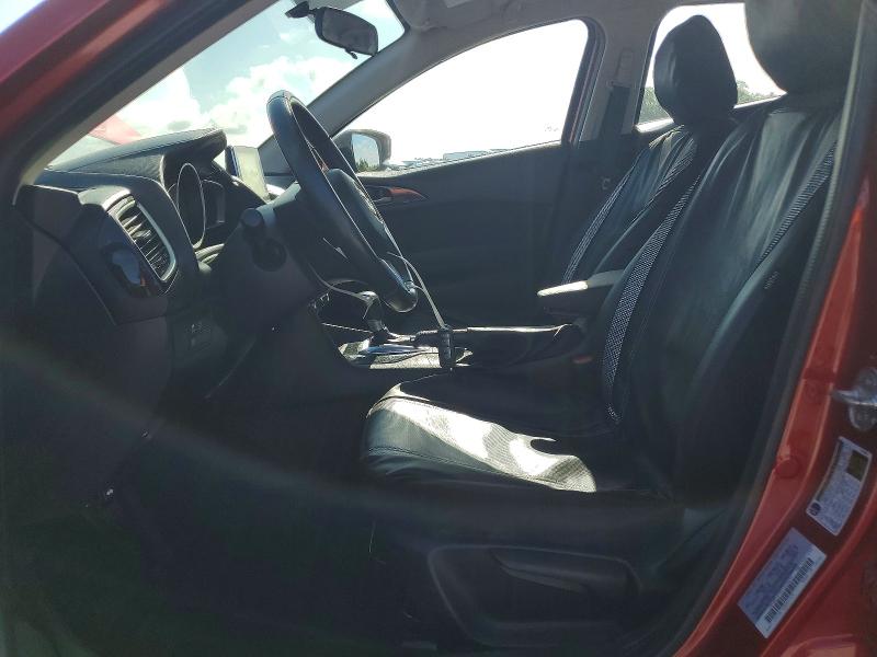 64112806 :رقم المزاد ، JM1BM1V79F1268654 vin ، 2015 Mazda 3 مزاد بيع