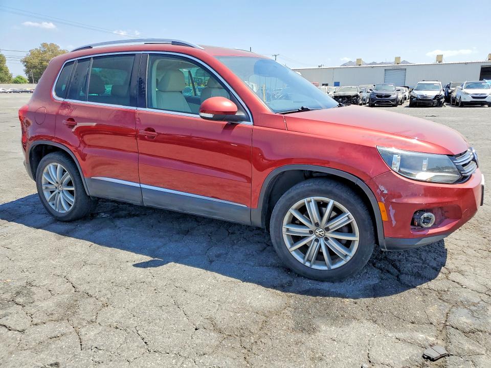 65454496 :رقم المزاد ، WVGAV3AX9DW069903 vin ، 2013 Volkswagen Tiguan مزاد بيع