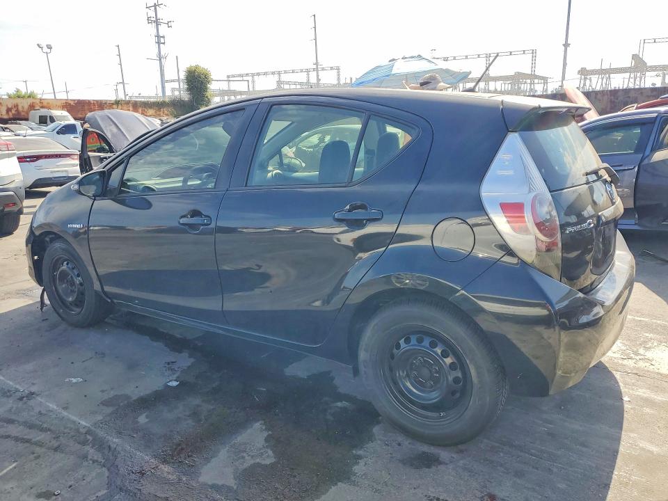 Продаж на аукціоні авто 2013 Toyota Prius C, vin: JTDKDTB32D1550872, номер лоту: 64309146