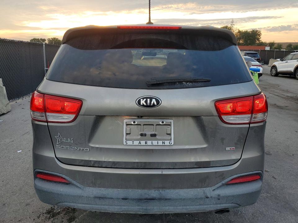2016 Kia Sorento მანქანა იყიდება აუქციონზე, vin: 5XYPG4A38GG182142, აუქციონის ნომერი: 65823506