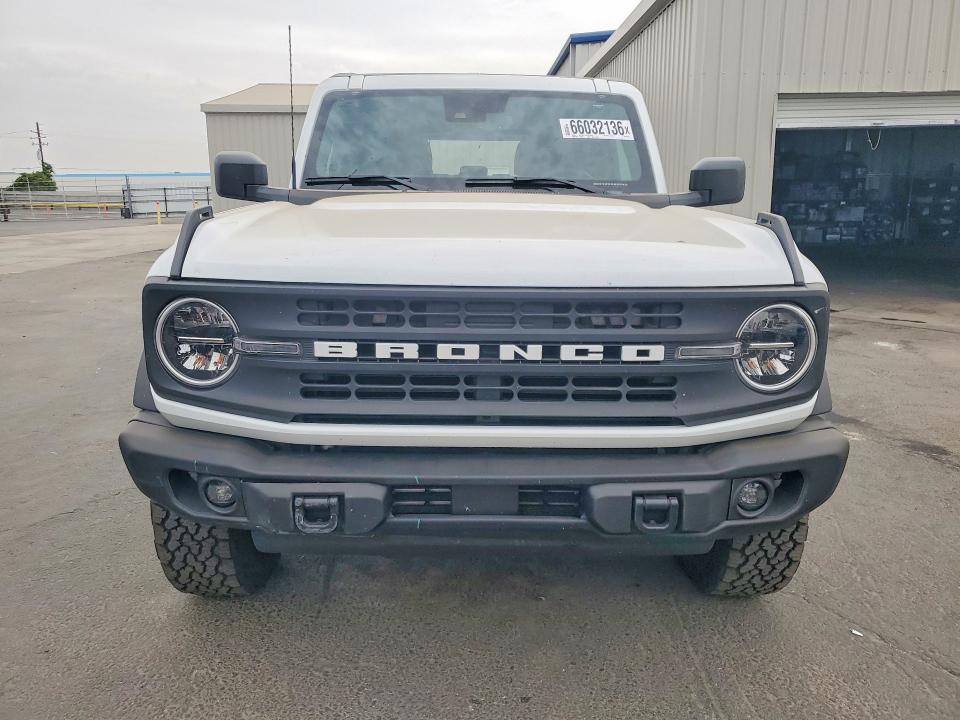 2024 Ford Bronco მანქანა იყიდება აუქციონზე, vin: 1FMEE1BP7RLB49813, აუქციონის ნომერი: 66032136
