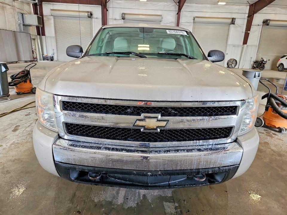 Продажа на аукционе авто 2007 Chevrolet Silverado, vin: 1GCEK19C37Z557316, номер лота: 65168376