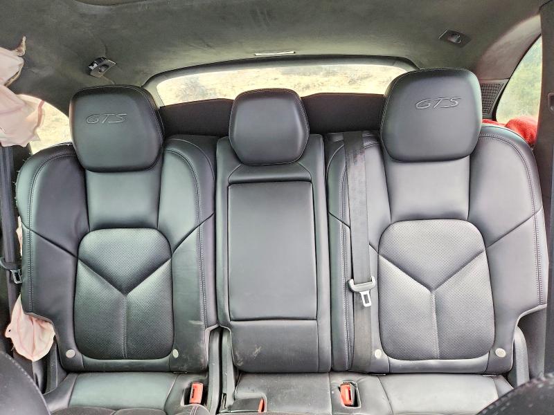 Продаж на аукціоні авто 2016 Porsche Cayenne, vin: WP1AD2A23GLA76047, номер лоту: 64700366