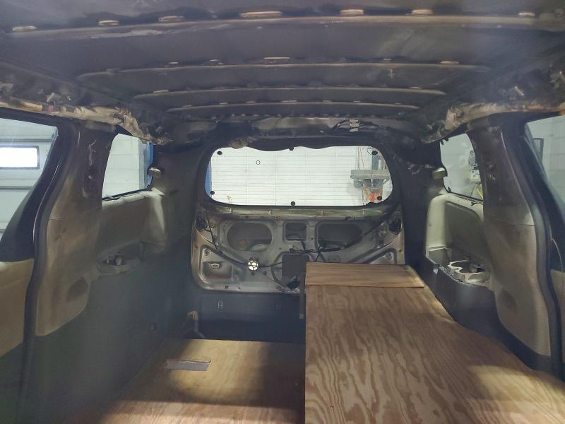 2011 Toyota Sienna მანქანა იყიდება აუქციონზე, vin: 5TDKK3DCXBS062658, აუქციონის ნომერი: 63599696
