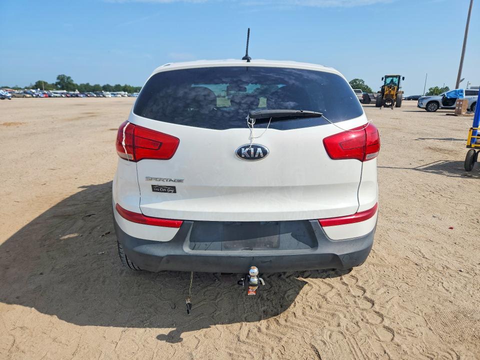2015 Kia Sportage მანქანა იყიდება აუქციონზე, vin: KNDPB3AC9F7758762, აუქციონის ნომერი: 65542366