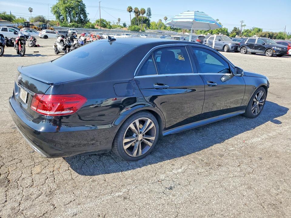 2014 Mercedes-benz E მანქანა იყიდება აუქციონზე, vin: WDDHF5KB7EA910300, აუქციონის ნომერი: 64248726