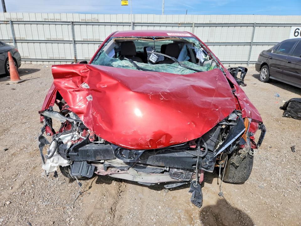 58847836 :رقم المزاد ، 5YFBURHE3KP864583 vin ، 2019 Toyota Corolla مزاد بيع