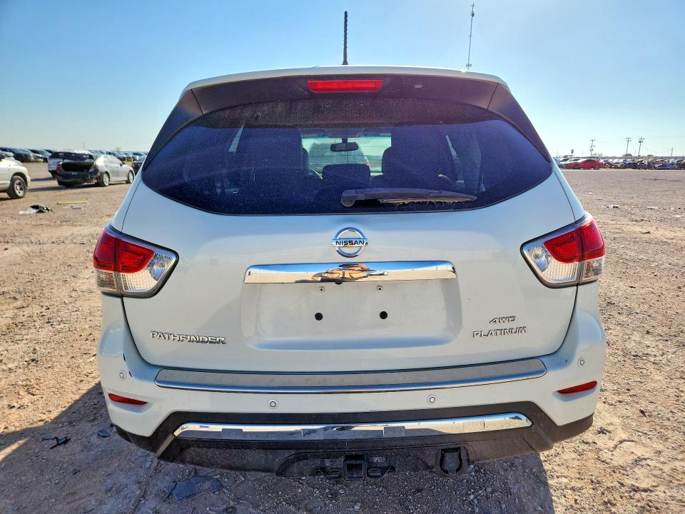 Продажа на аукционе авто 2015 Nissan Pathfinder, vin: 5N1AR2MM7FC692568, номер лота: 67261676