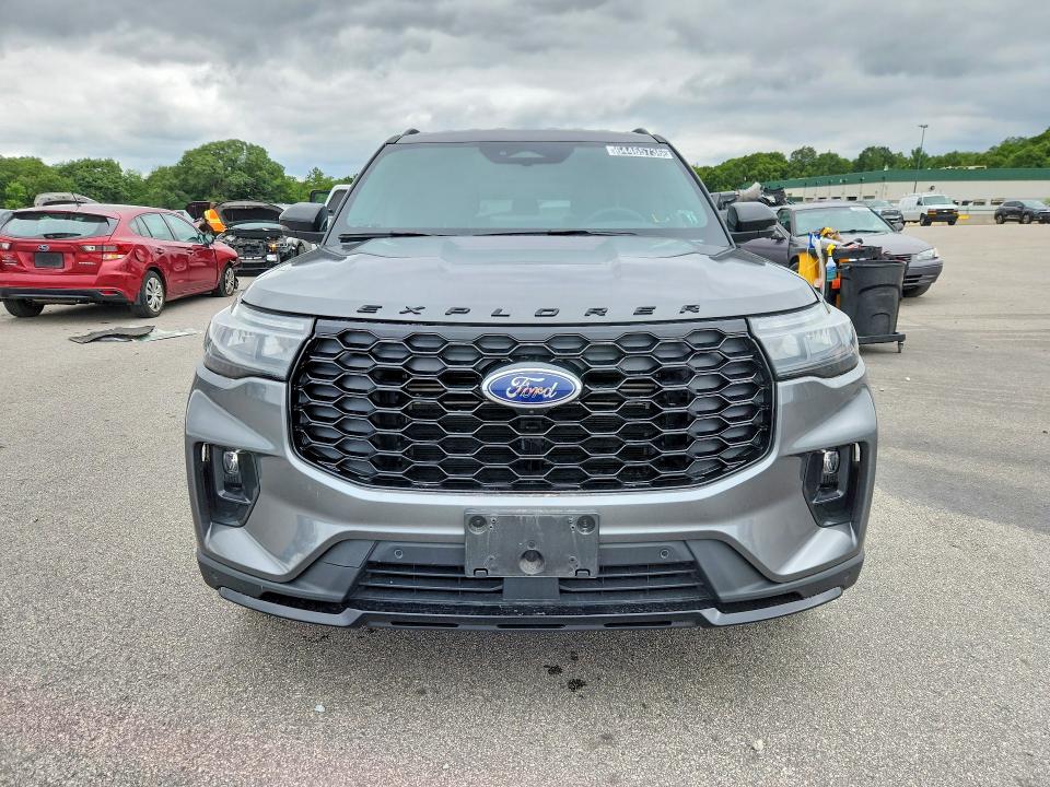 Продажа на аукционе авто 2026 Ford Explorer, vin: 1FMUK8KH2TGB21617, номер лота: 64465736