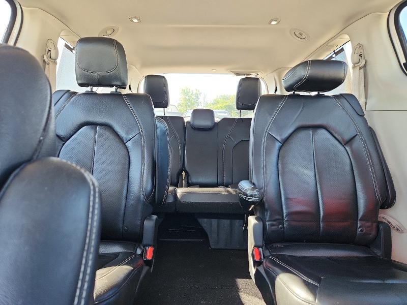 65517146 :رقم المزاد ، 2C4RC1BG3NR117793 vin ، 2022 Chrysler Pacifica مزاد بيع