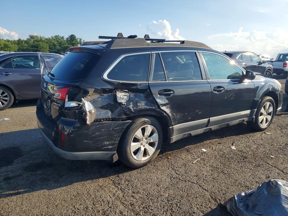 63828346 :رقم المزاد ، 4S4BRBCC2A1320394 vin ، 2010 Subaru Outback مزاد بيع