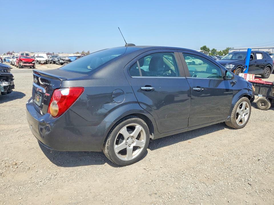 66486526 :رقم المزاد ، 1G1JE5SB6G4146190 vin ، 2016 Chevrolet Sonic مزاد بيع
