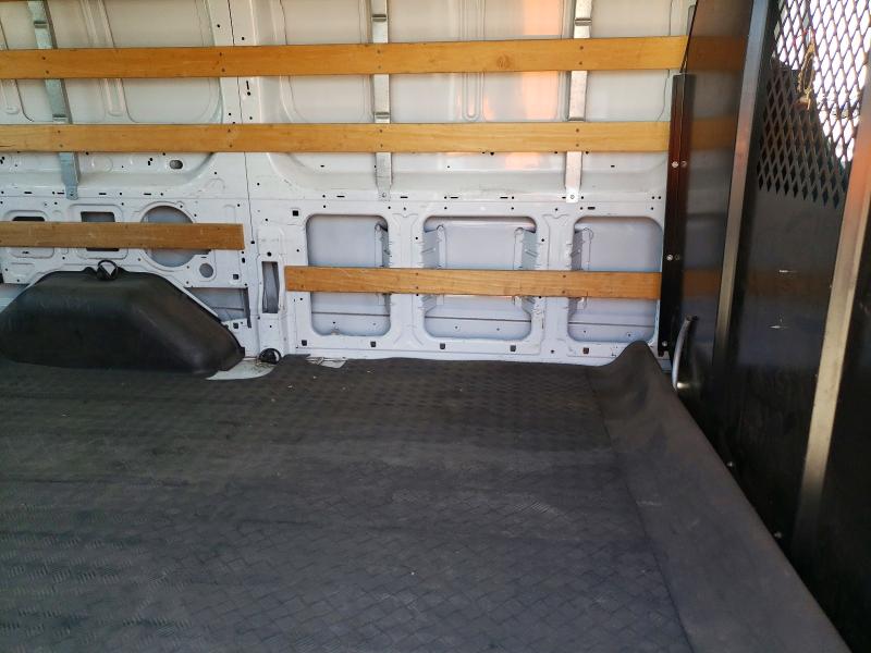 62413686 :رقم المزاد ، 1FTBR1Y84LKA77929 vin ، 2020 Ford Transit 250 مزاد بيع