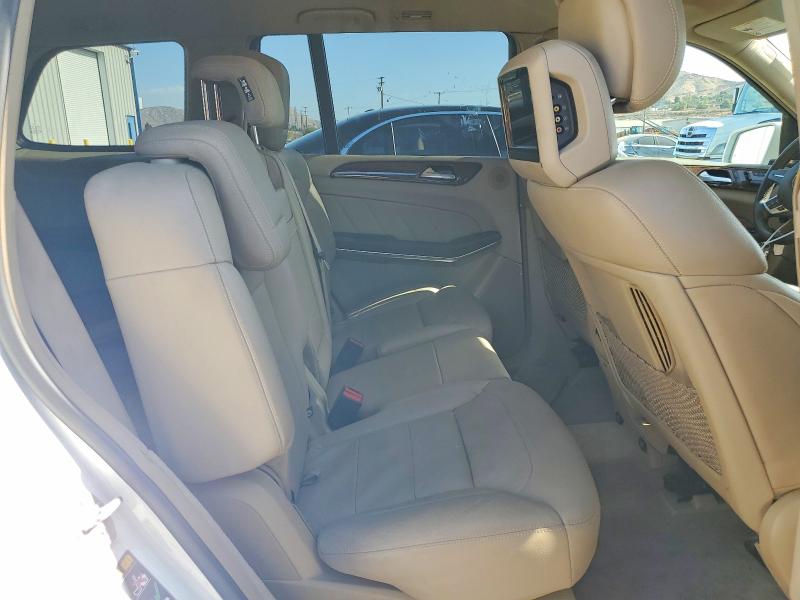 Продажа на аукционе авто 2015 Mercedes-benz Gl, vin: 4JGDF7DEXFA544969, номер лота: 61901886