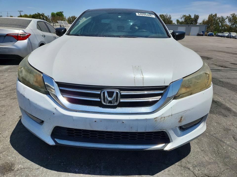 Auction sale of the 2014 Honda Accord, vin: 1HGCR2F5XEA229306, lot number: 64096806