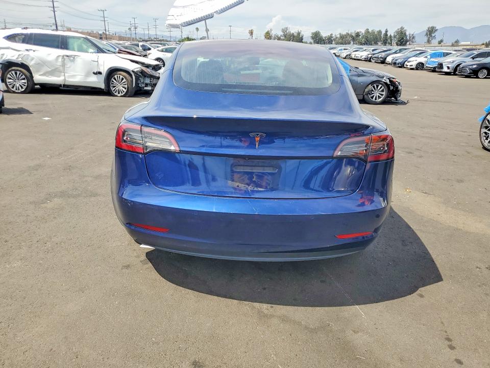 2018 Tesla Model 3 მანქანა იყიდება აუქციონზე, vin: 5YJ3E1EA4JF040896, აუქციონის ნომერი: 67265416