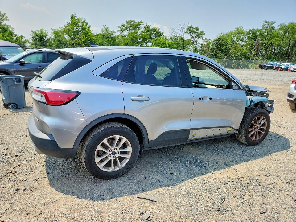 63782256 :رقم المزاد ، 1FMCU9G66MUB09492 vin ، 2021 Ford Escape مزاد بيع