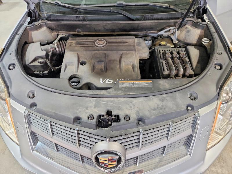 63811616 :رقم المزاد ، 3GYFNBEY6BS572184 vin ، 2011 Cadillac Srx مزاد بيع
