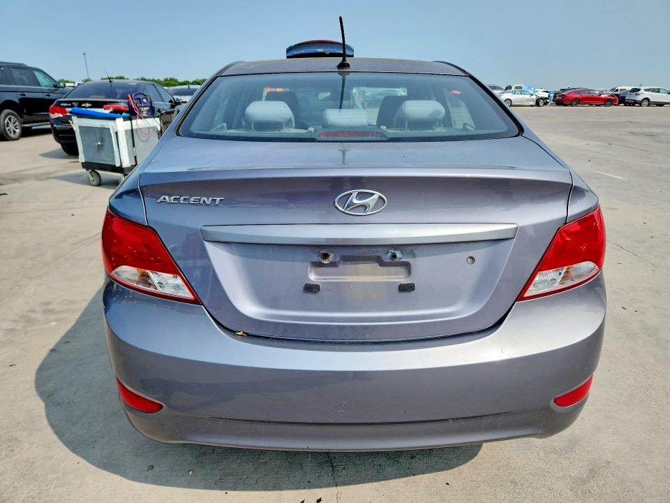 2016 Hyundai Accent მანქანა იყიდება აუქციონზე, vin: KMHCT4AE5GU086040, აუქციონის ნომერი: 63755276