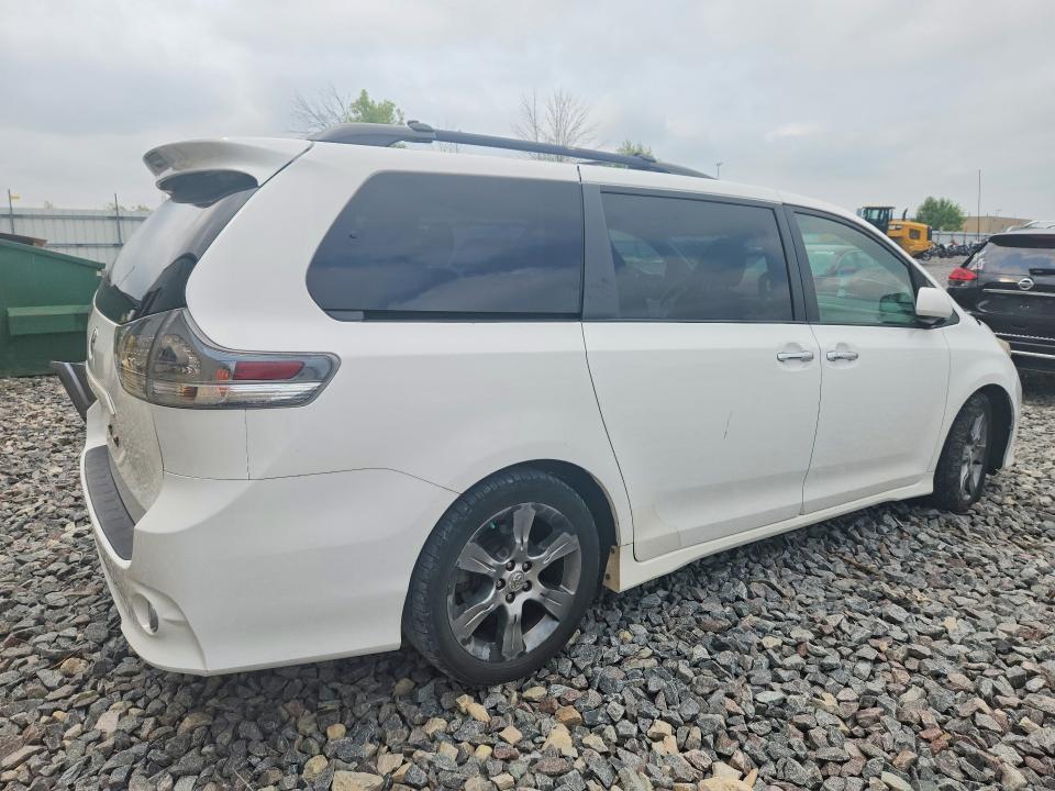 Aukcja sprzedaży 2014 Toyota Sienna, vin: 5TDXK3DC3ES512726, numer aukcji: 63423346