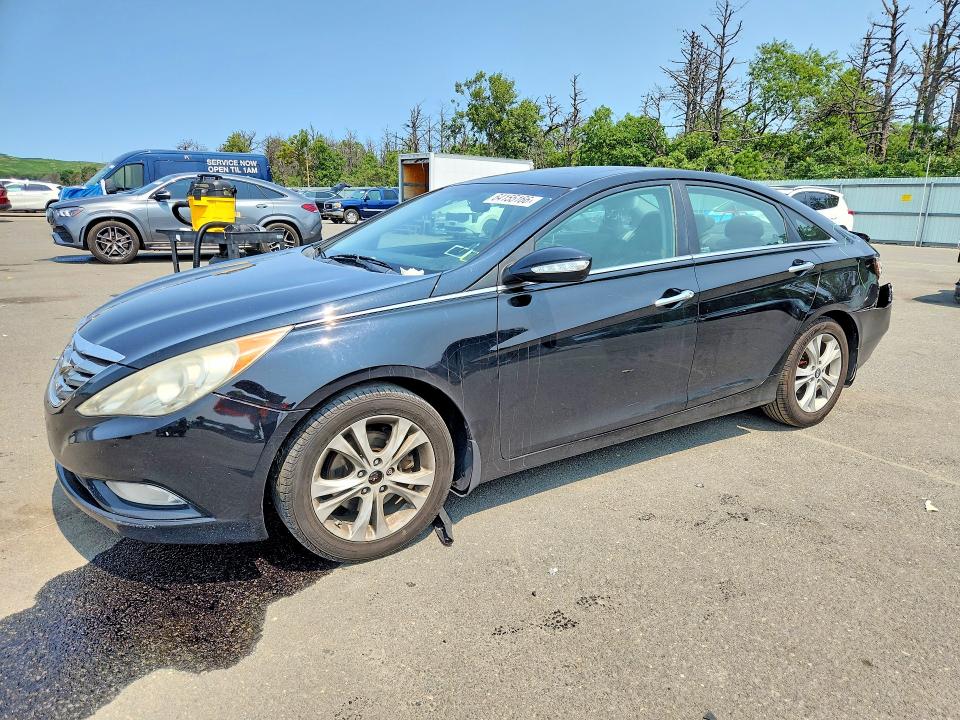 64155166 :رقم المزاد ، 5NPEC4ACXBH306626 vin ، 2011 Hyundai Sonata مزاد بيع