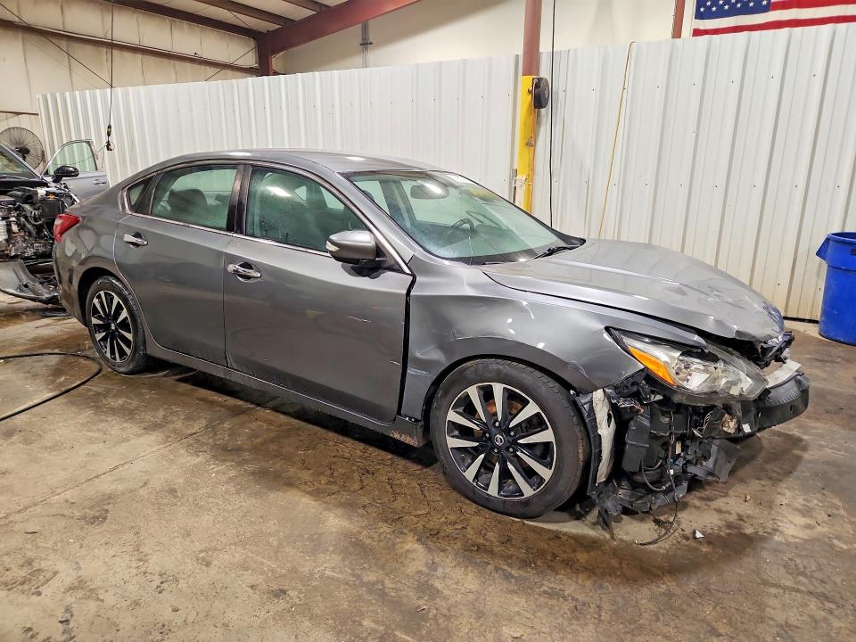 Продажа на аукционе авто 2018 Nissan Altima, vin: 1N4AL3APXJC140958, номер лота: 65721696