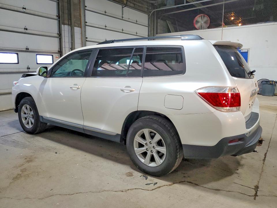 Продажа на аукционе авто 2013 Toyota Highlander, vin: 5TDBK3EH0DS231230, номер лота: 65293076